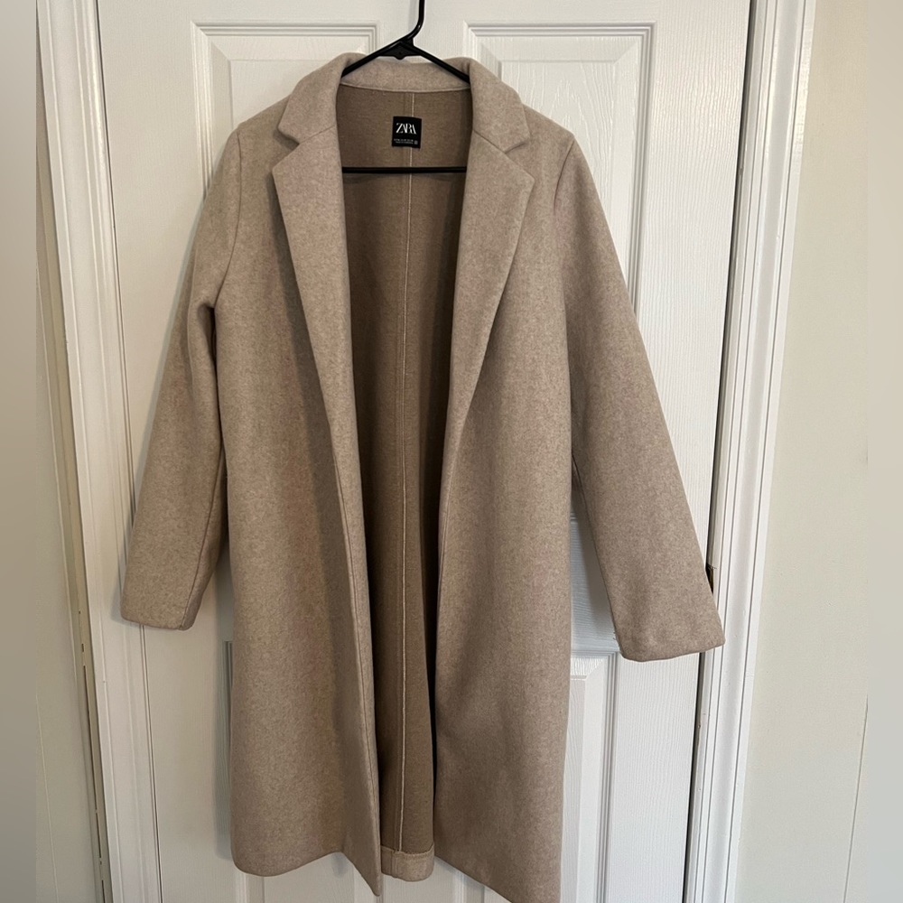 Zara Lapel coat: Sand color Medium